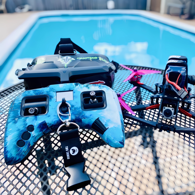 TBS Transmitter Lanyard TEAM B - Fpv Drone Battery のレビューと価格